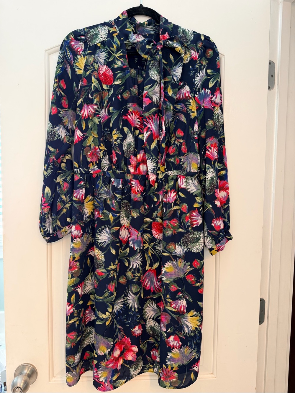 J.Crew Factory Navy Floral Tie-Neck Long Sleeve Dress Size Small